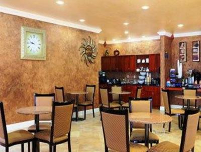 фото отеля Days Inn & Suites McAlester