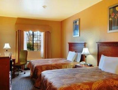фото отеля Days Inn & Suites McAlester