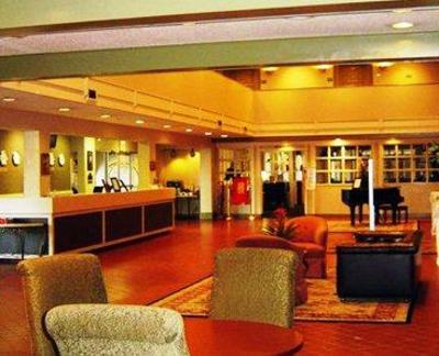 фото отеля Clarion Inn Evansville
