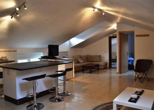 фото отеля Apartamentos Turisticos Mirador de Miranda