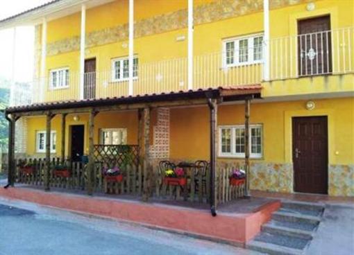 фото отеля Apartamentos Turisticos Mirador de Miranda