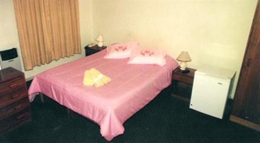 фото отеля Hostal Villamar