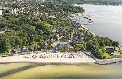 фото отеля StrandHotel Seeblick Ostseebad Heikendorf