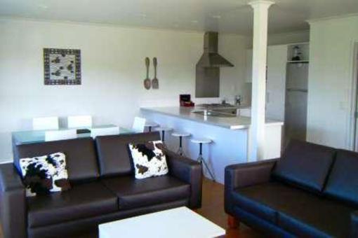 фото отеля Marine Reserved Apartments Whangamata