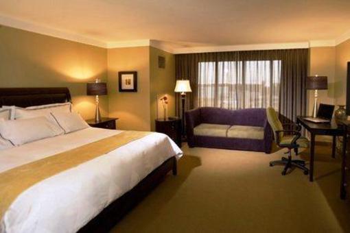 фото отеля Radisson Hotel Fargo