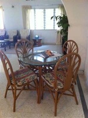 фото отеля Four L Bed & Breakfast