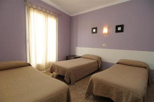 фото отеля Hostal Miranda