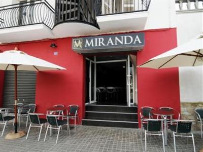 фото отеля Hostal Miranda