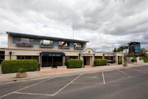 фото отеля The Town House Sundowner Goondiwindi