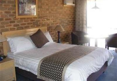 фото отеля The Town House Sundowner Goondiwindi