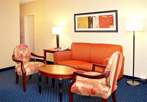 фото отеля Courtyard Dallas Addison Midway