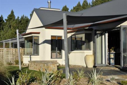 фото отеля Websters on Wanaka Lodge
