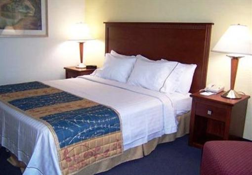 фото отеля Fairfield Inn Florence