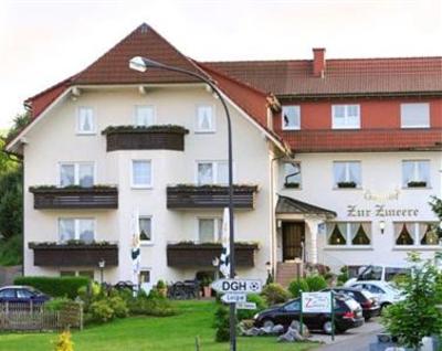 фото отеля Gasthof Pension und Fewos Zur Zweere Hotel Willingen