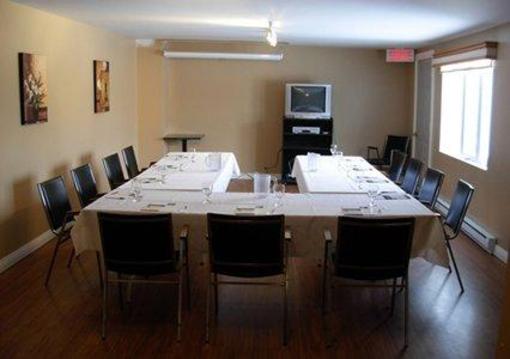 фото отеля Quality Inn Mont Laurier