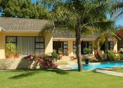 фото отеля Fourways Guesthouse George