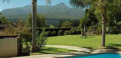 фото отеля Fourways Guesthouse George