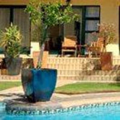 фото отеля Fourways Guesthouse George