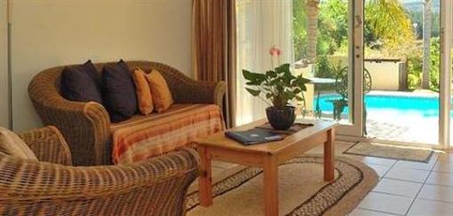 фото отеля Fourways Guesthouse George