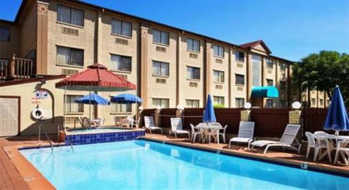 фото отеля Orangewood Inn and Suites