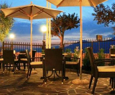 фото отеля Albergo Del Garda