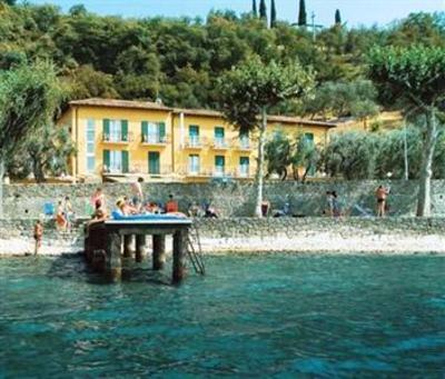 фото отеля Albergo Del Garda