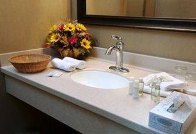 фото отеля Maritime Inn Antigonish
