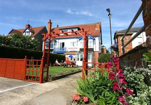 фото отеля Mickleton Guesthouse Skegness