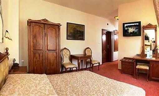 фото отеля Mat's Hotel