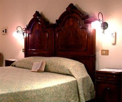 фото отеля Hotel du Lac Gargnano