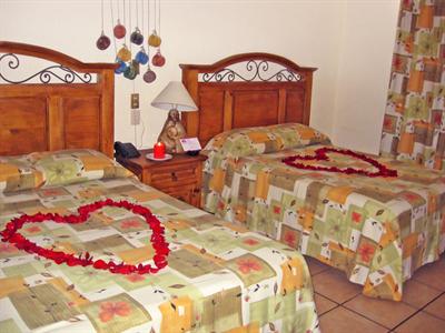 фото отеля Hacienda Bugambilias Hotel La Paz (Mexico)