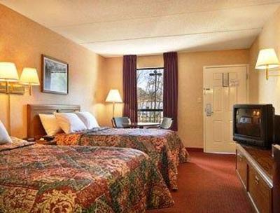 фото отеля Days Inn Kodak-Sevierville Interstate Smokey Mountains