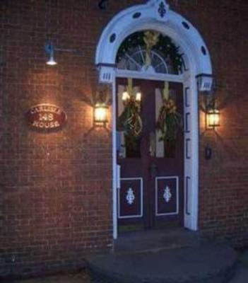 фото отеля Carlisle House Bed & Breakfast