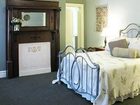 фото отеля Carlisle House Bed & Breakfast