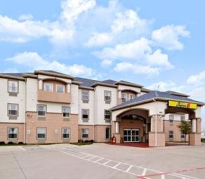 фото отеля Super 8 Meacham North Fort Worth