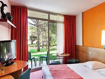 фото отеля Mercure Saint Raphael Valescure