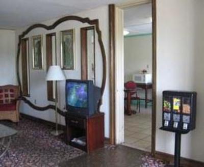 фото отеля Knights Inn Charlotte Airport