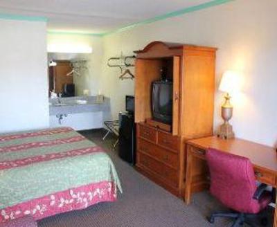 фото отеля Knights Inn Charlotte Airport