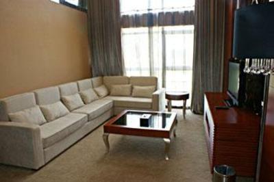 фото отеля Lakeview Golf Hotel