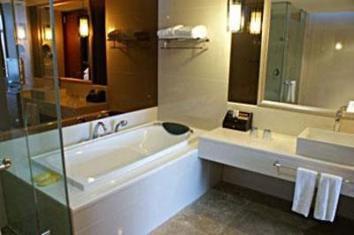 фото отеля Lakeview Golf Hotel