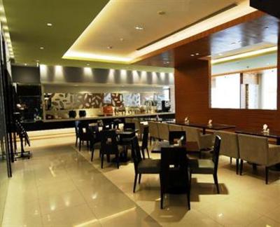 фото отеля Jin Jiang Inn Wuhan Liuduqiao