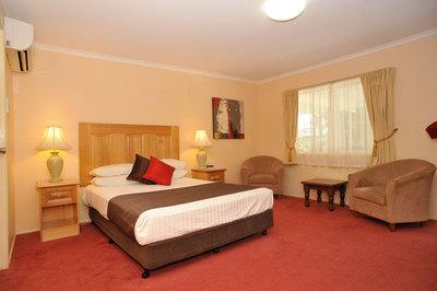 фото отеля McNevins Parkway Motel