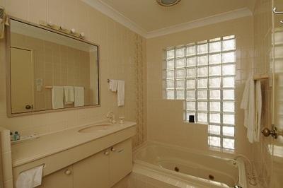 фото отеля McNevins Parkway Motel