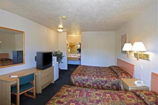 фото отеля Americas Best Value Inn East Albuquerque