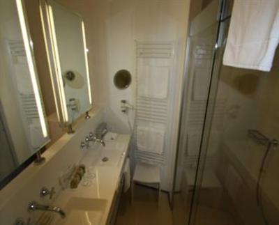 фото отеля Hotel Bergkristall Lech am Arlberg