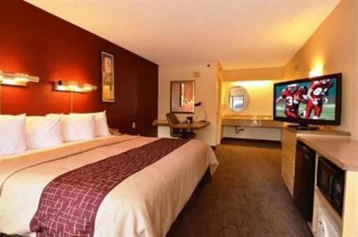фото отеля Red Roof Inn Tampa Busch