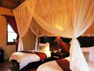 фото отеля Hlosi Game Lodge Amakhala Game Reserve