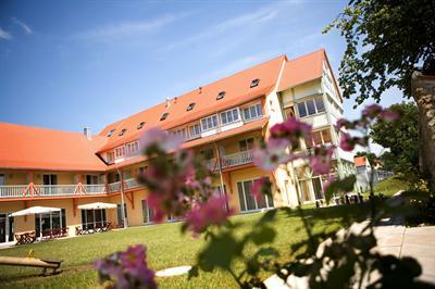 фото отеля JUFA Nordlingen