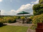 фото отеля Court Farm Bed and Breakfast Newport (Wales)