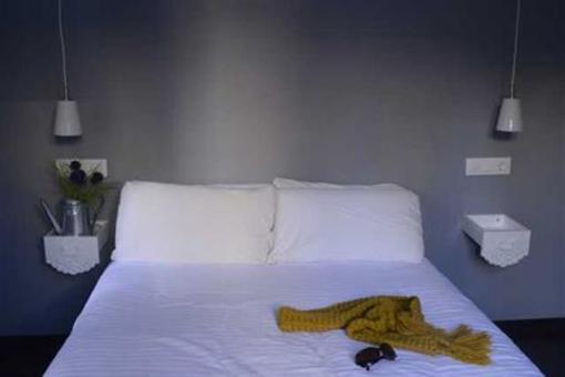 фото отеля Oasis Hostel Toledo